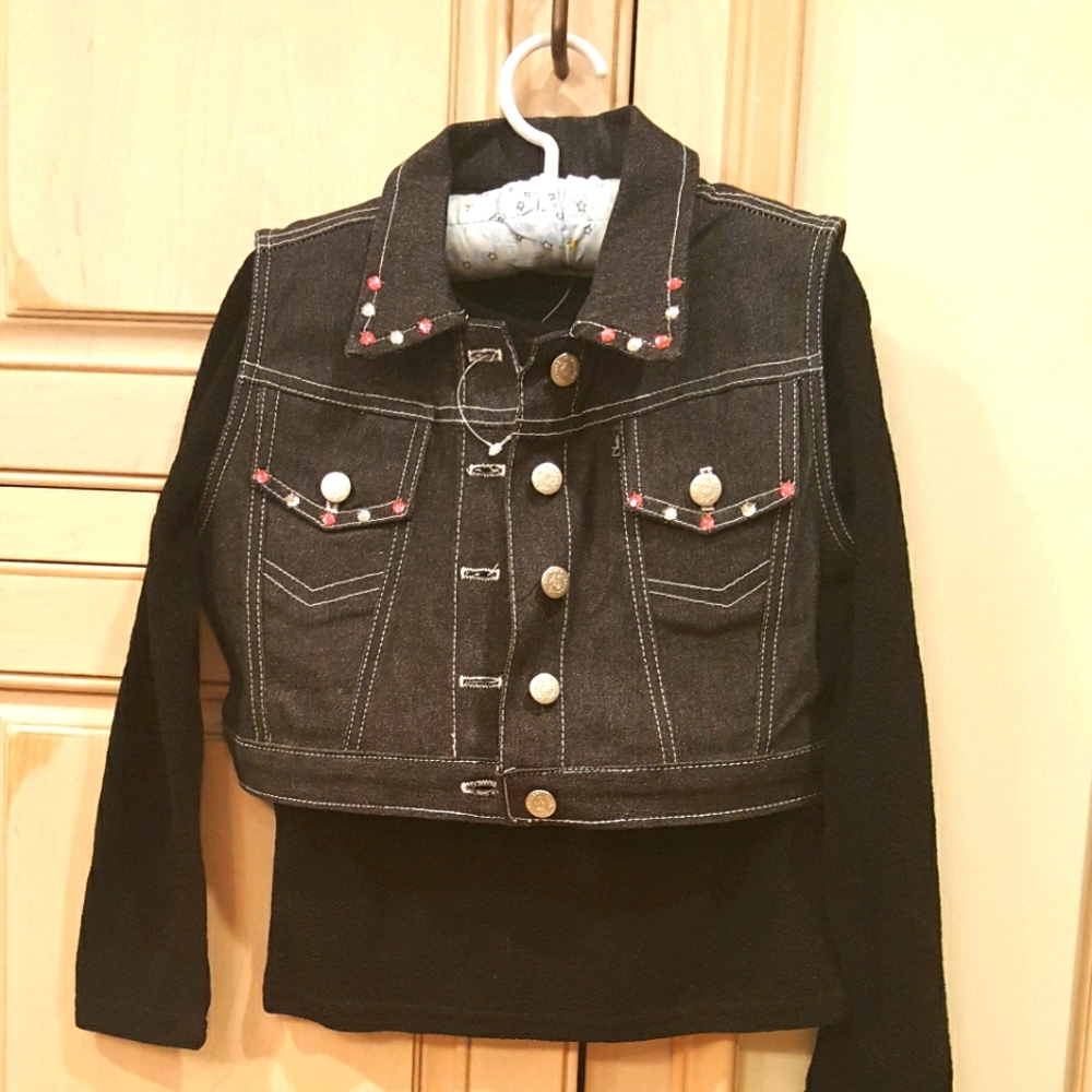 Dollhouse Vest & Les tout petits l/s top